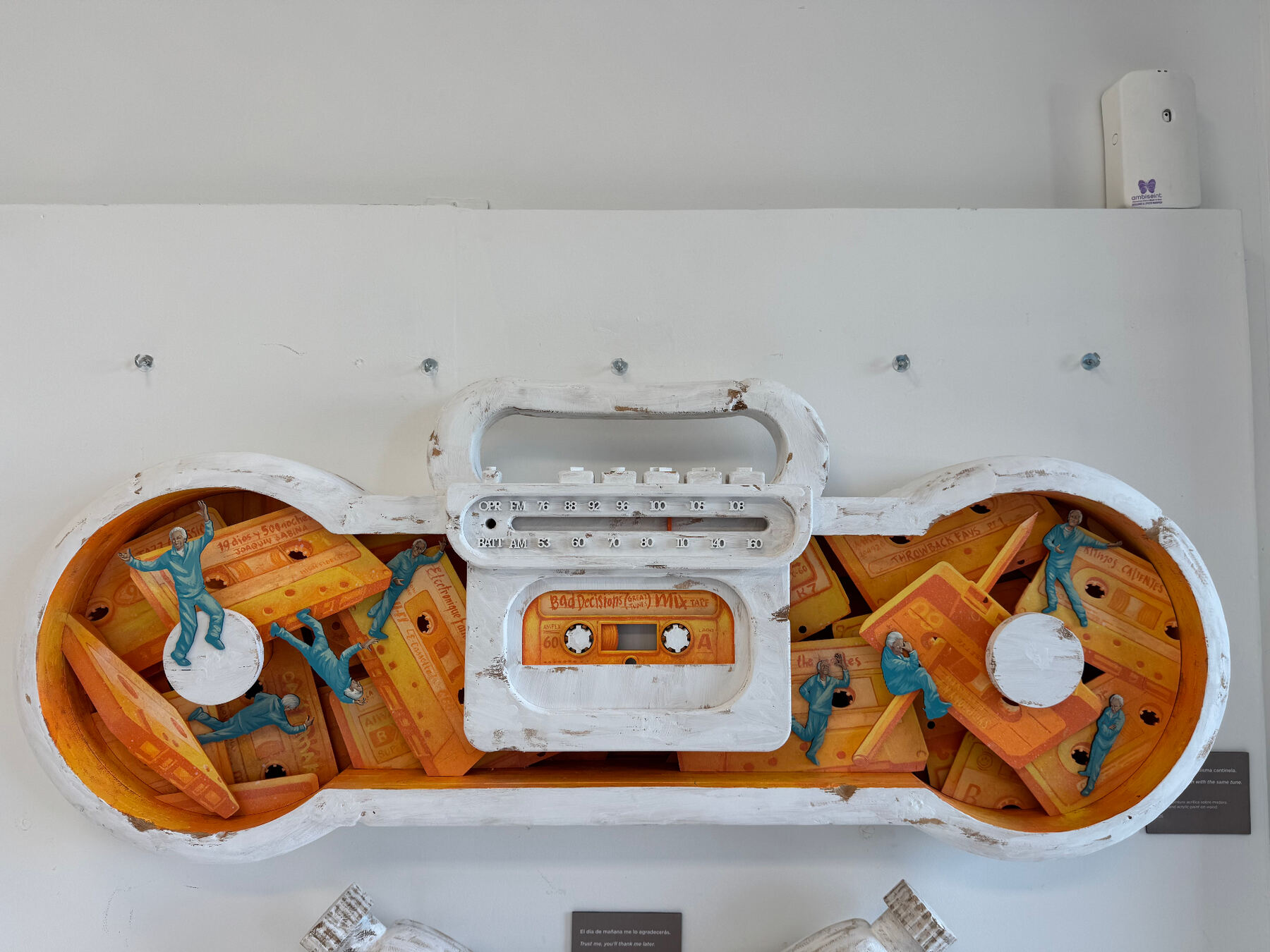 La Misma Cantinela by Mário Belém — on view at LOTUS Ibiza.